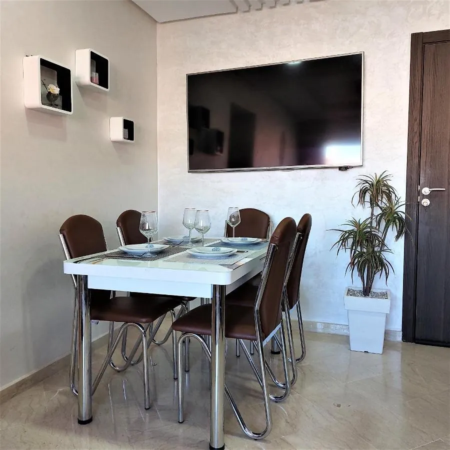 Apartment Appartement Pour Familles En Residence Avec Piscine Et Wifi Marrakesh Morocco