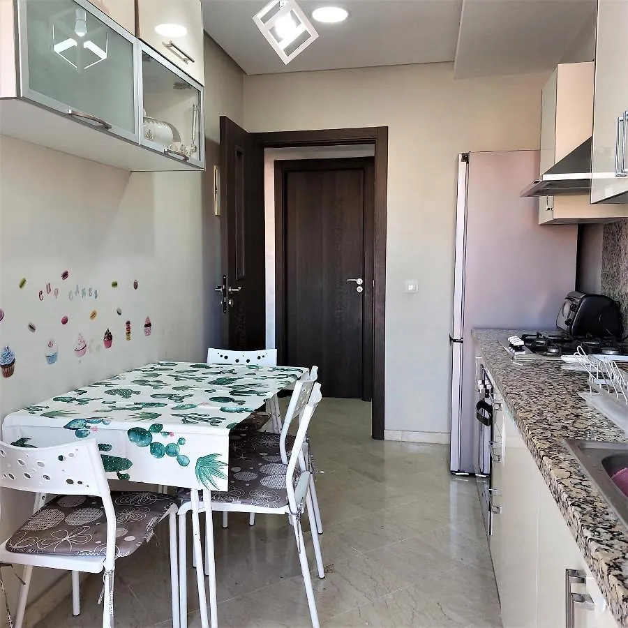 Apartment Appartement Pour Familles En Residence Avec Piscine Et Wifi Marrakesh Morocco